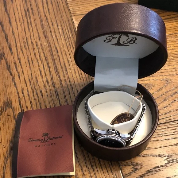 New Tommy Bahama watch in original packaging, never worn, with tags, never used. Tommy Bahama Watch - Etsy main image 4